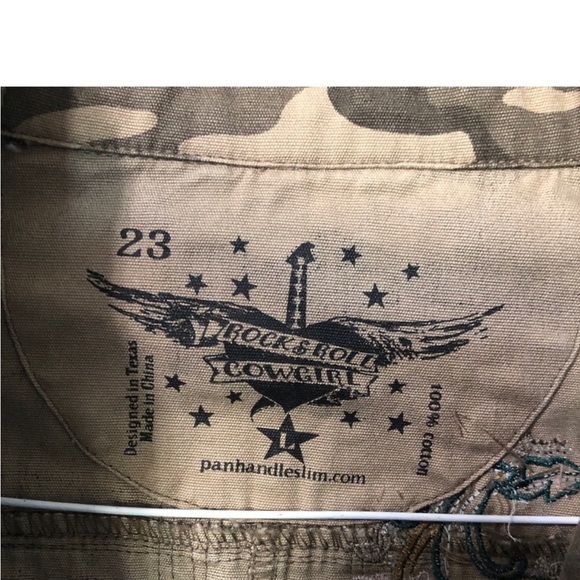 Rock and Roll Cowgirl camouflage jacket - Picture 10 of 11